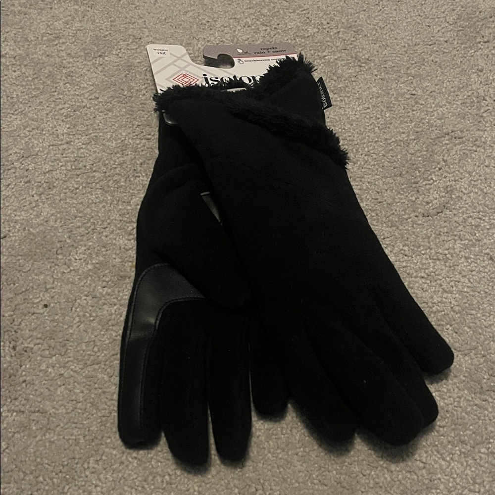 Isotoner Women’s Black Fleece Gloves that repels rain& snow